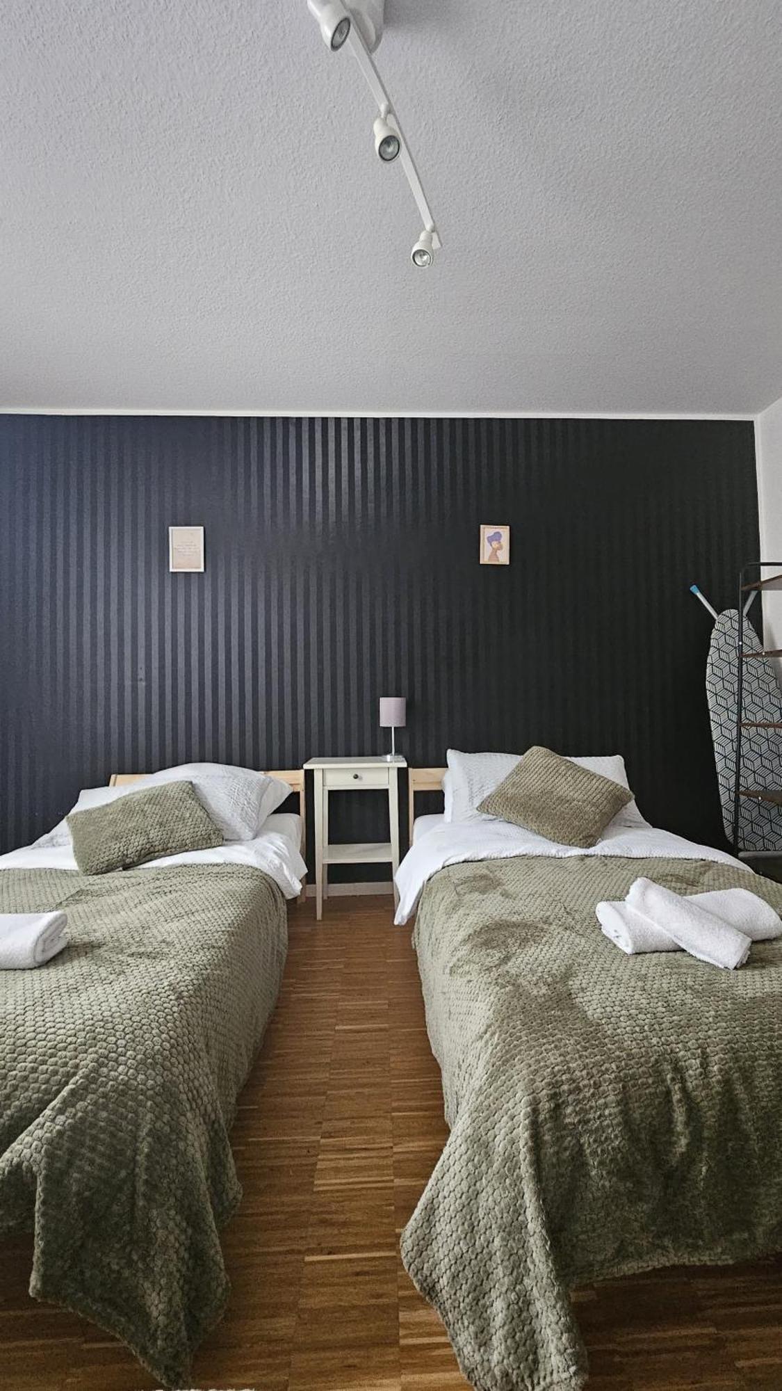 80 M2 Moderne Und Zentrale Wohnung In Hannover Mit Eigenem Parkplatz Exterior foto